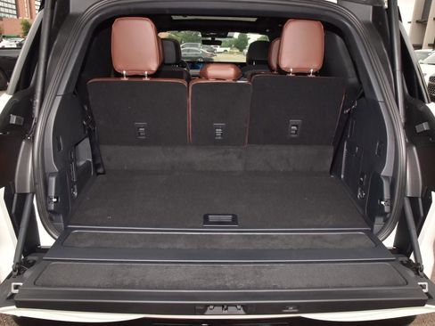 New 2026 Lincoln Navigator Reserve AWD/4WD image 70