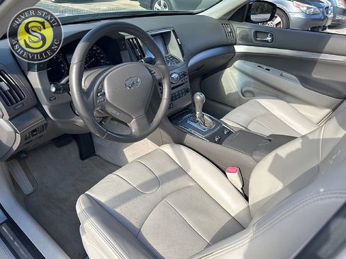 Used 2012 INFINITI G25 Journey image 11