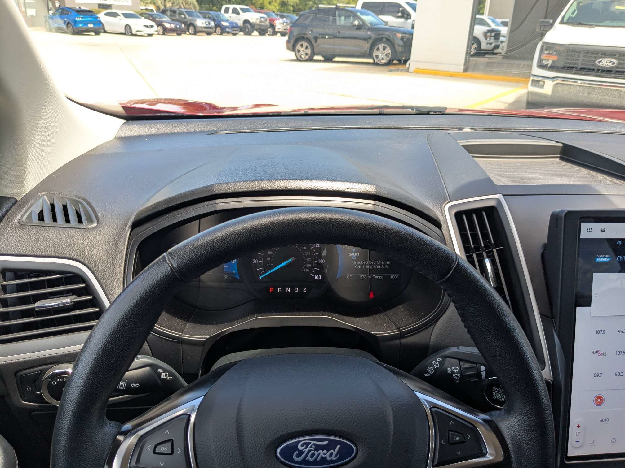 Used 2024 Ford Edge SEL AWD/4WD image 29