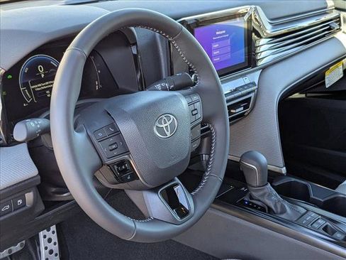 New 2026 Toyota Camry SE image 3