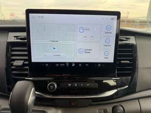 Used 2024 Ford Transit 350 XLT image 21