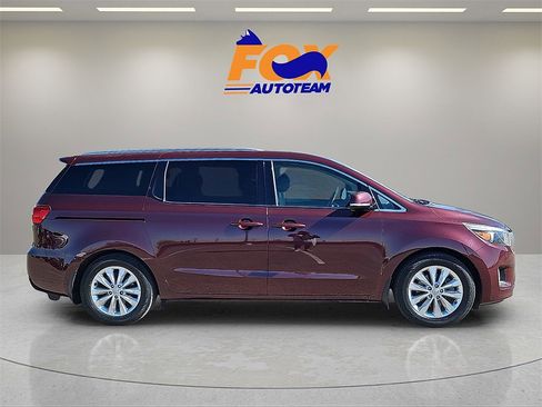 Used 2018 Kia Sedona EX image 6