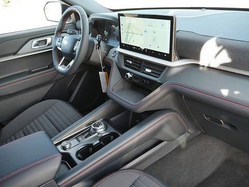 New 2026 Ford Explorer ST-Line AWD/4WD image 35