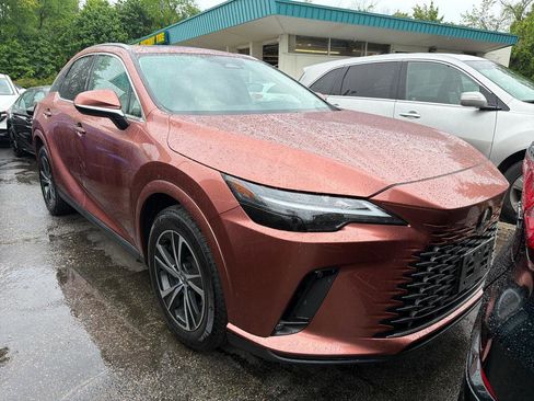 Used 2023 Lexus RX 350 Premium Plus w/ Accessory Package AWD/4WD image 3