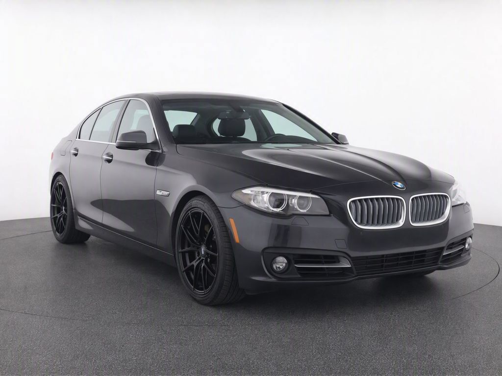 Used 2015 BMW 550i xDrive Sedan AWD/4WD image 2