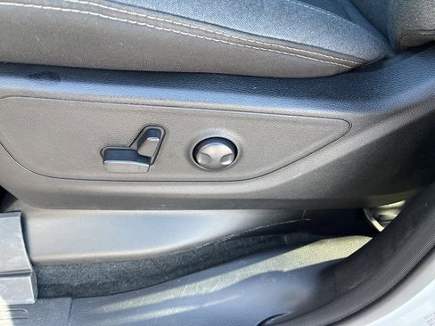 Used 2023 RAM 1500 Big Horn image 18