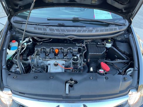 Used 2010 Honda Civic LX image 41