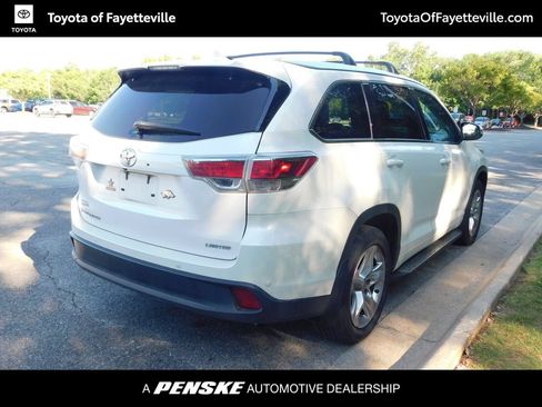 Used 2015 Toyota Highlander Limited FWD image 11
