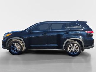 Used 2014 Toyota Highlander Plus video 2