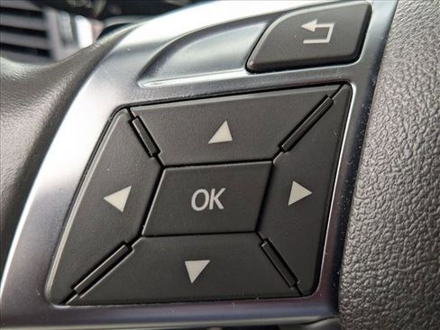 Used 2014 Mercedes-Benz GL 450 4MATIC image 12