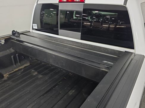 Used 2018 GMC Sierra 1500 SLT w/ SLT Premium Package AWD/4WD image 11