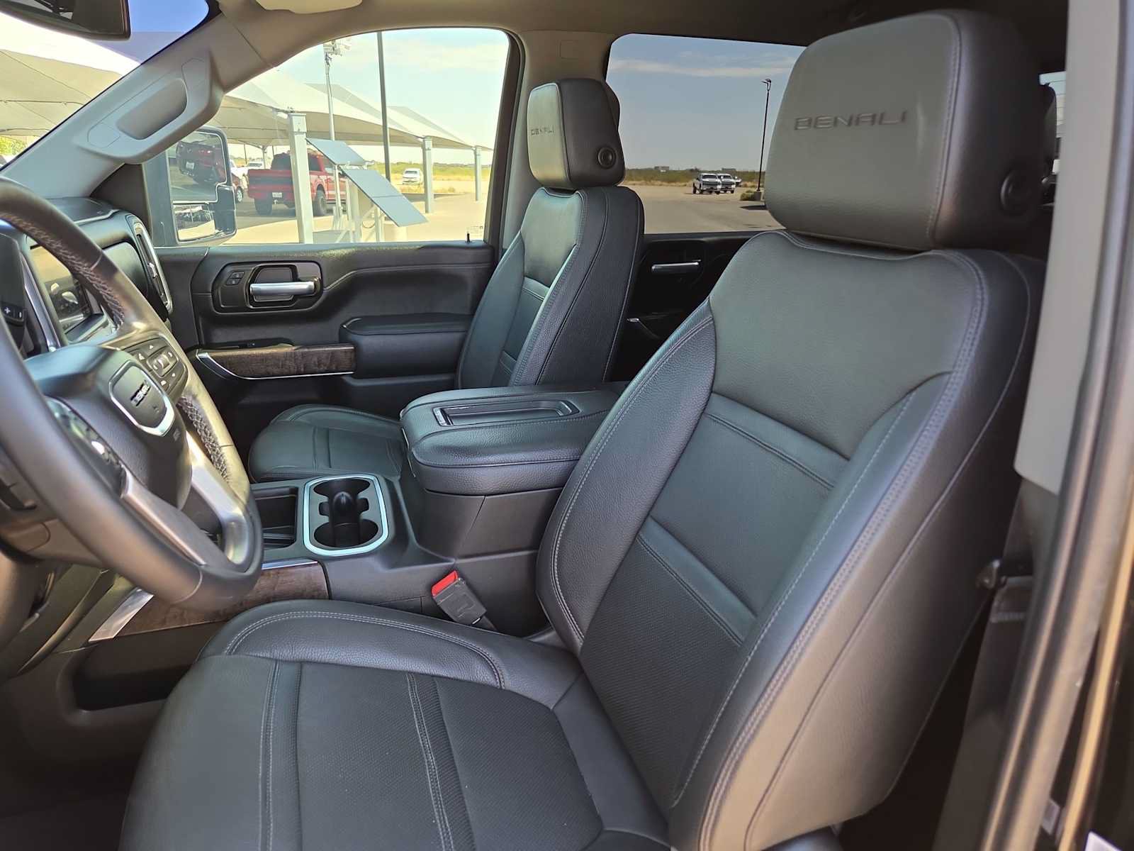 Used 2021 GMC Sierra 2500 Denali AWD/4WD image 15