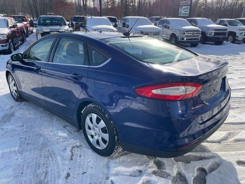 Used 2014 Ford Fusion S image 5