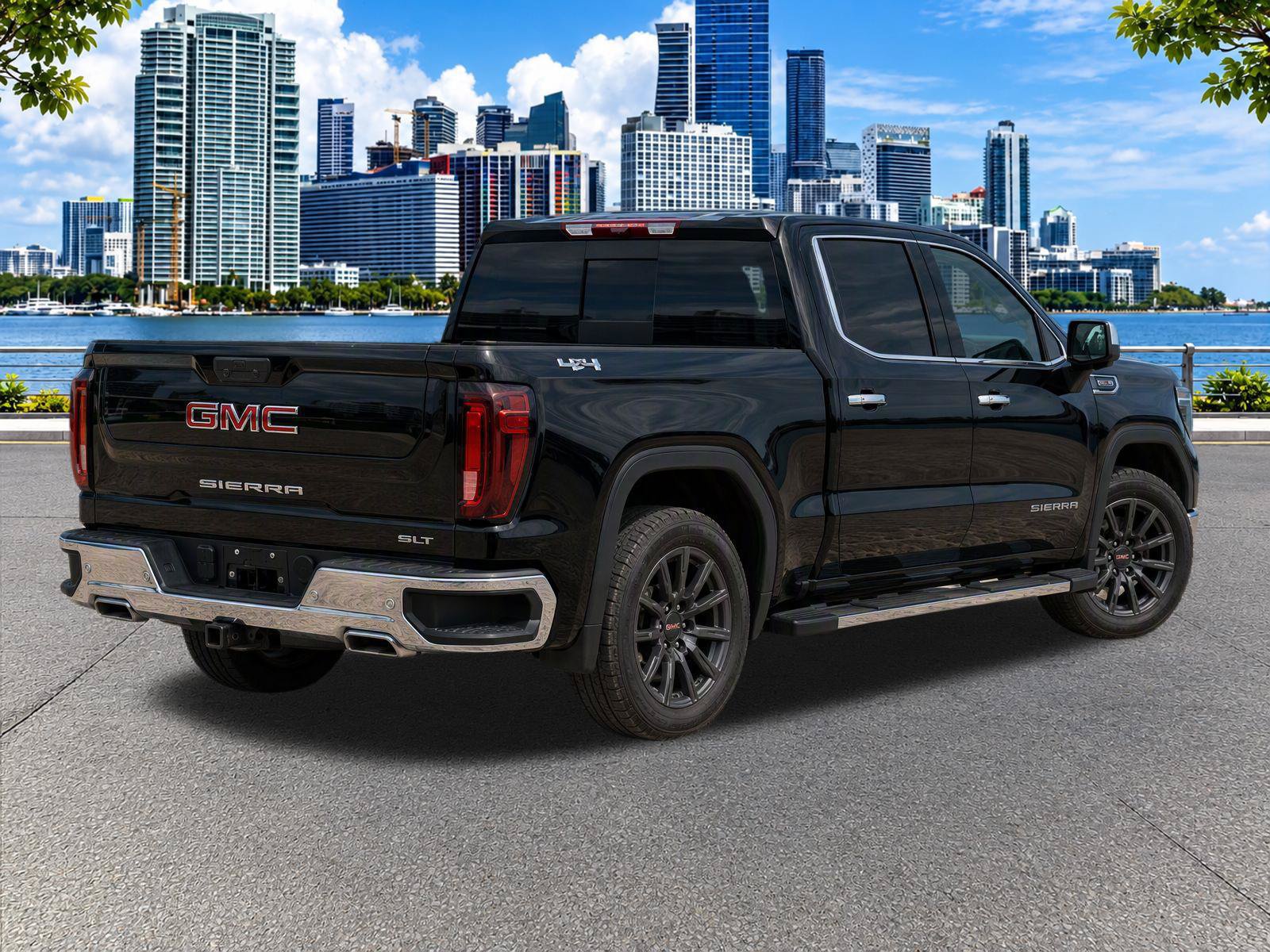 Used 2025 GMC Sierra 1500 SLT w/ SLT Premium Plus Package AWD/4WD image 4