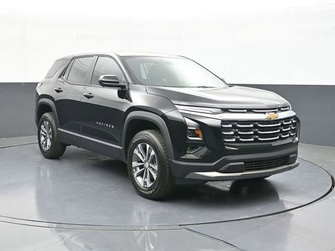 New 2026 Chevrolet Equinox LT w/ Safety and Technology Package FWD image 20