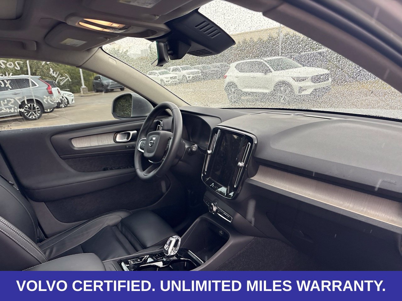 Used 2023 Volvo XC40 B5 Plus w/ Protection Package Premier AWD/4WD image 13