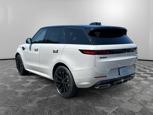 New 2026 Land Rover Range Rover Sport Dynamic SE AWD/4WD image 3