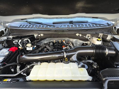 Used 2025 Ford Expedition Max Active RWD image 16