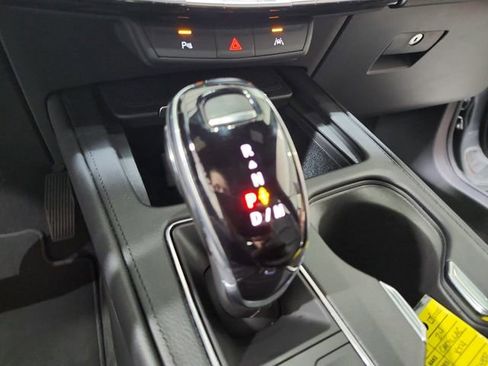 Used 2024 Cadillac XT4 Premium Luxury image 26