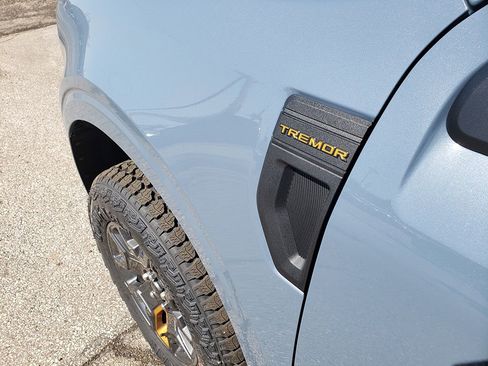 New 2026 Ford Maverick Tremor AWD/4WD image 9