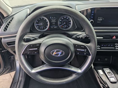 Certified 2023 Hyundai Sonata SEL w/ Cargo Package FWD image 17