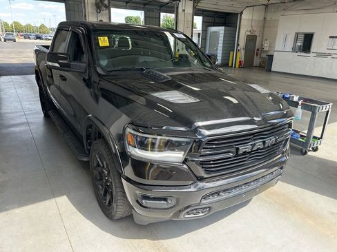 Used 2021 RAM 1500 Laramie AWD/4WD image 1