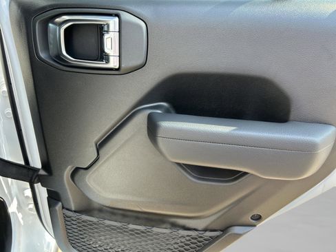 New 2025 Jeep Wrangler Sport S image 19