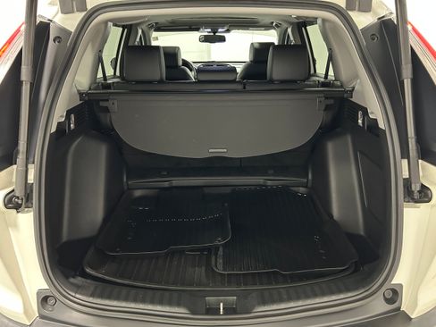 Used 2018 Honda CR-V Touring image 32