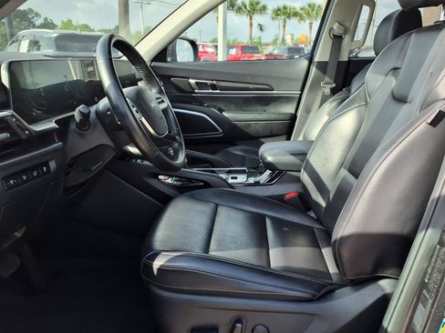 Used 2025 Kia Telluride S AWD/4WD image 25