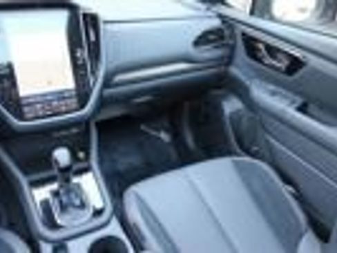 Used 2025 Subaru Forester Touring image 7