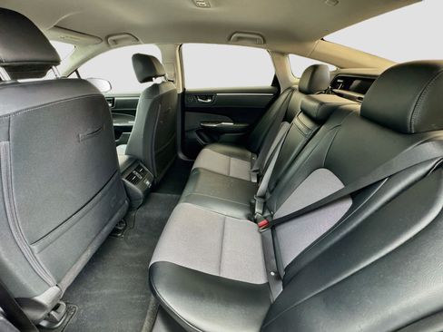 Used 2018 Honda Clarity Plug-In Hybrid image 15