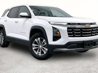Used 2025 Chevrolet Equinox LT