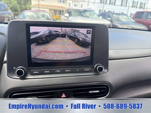 Used 2023 Hyundai Kona SEL AWD/4WD image 23