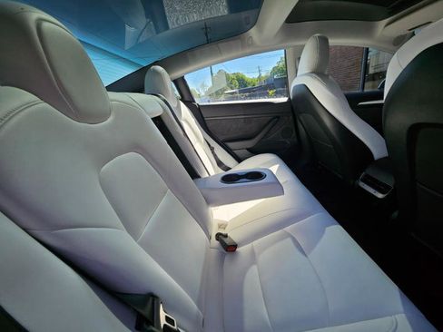 Used 2023 Tesla Model 3 Standard Range image 63