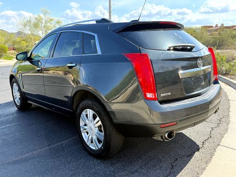 Used 2016 Cadillac SRX Luxury image 6