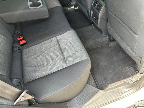 Used 2025 Nissan Rogue SV AWD/4WD image 20