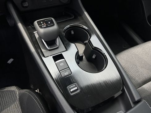 New 2026 Nissan Rogue SV FWD image 12