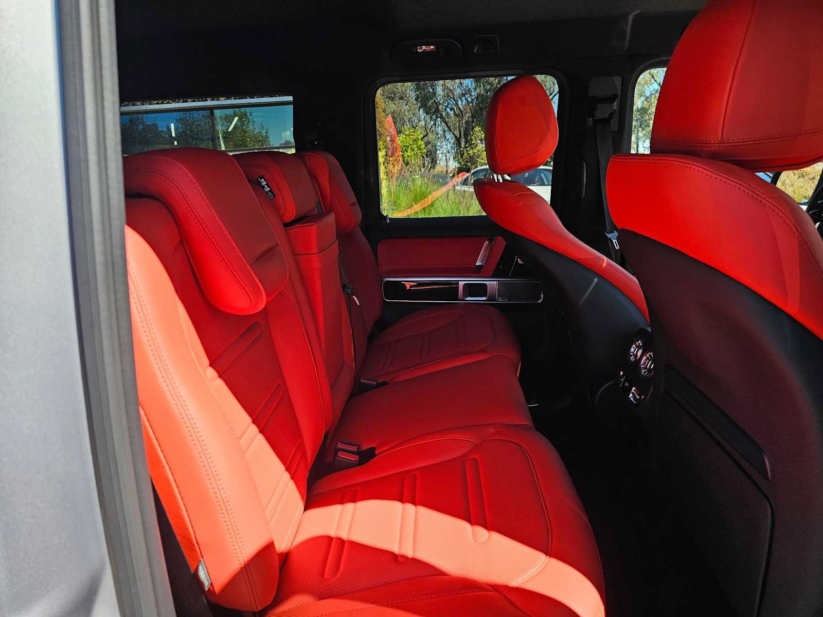 New 2027 Mercedes-Benz G 580 e image 12