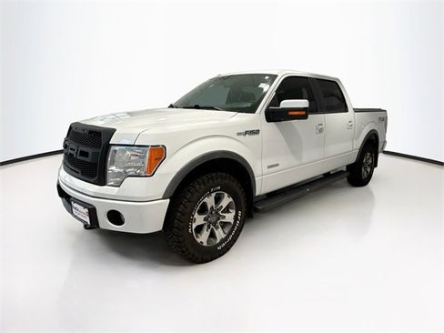 Used 2014 Ford F150 FX4 w/ Equipment Group 401A Mid image 3