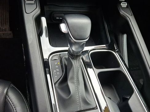 Used 2024 Kia Telluride S image 16