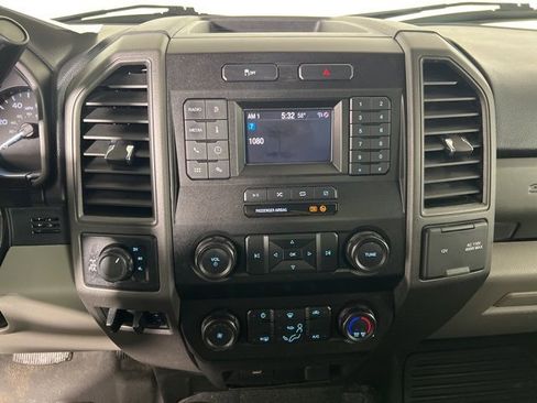 Used 2020 Ford F250 XL w/ Power Equipment Group image 23