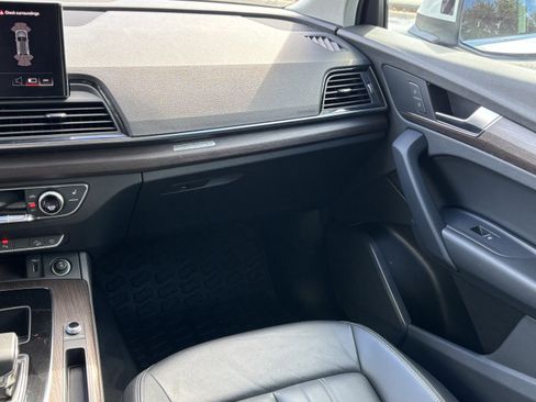 Used 2023 Audi Q5 2.0T Premium image 17