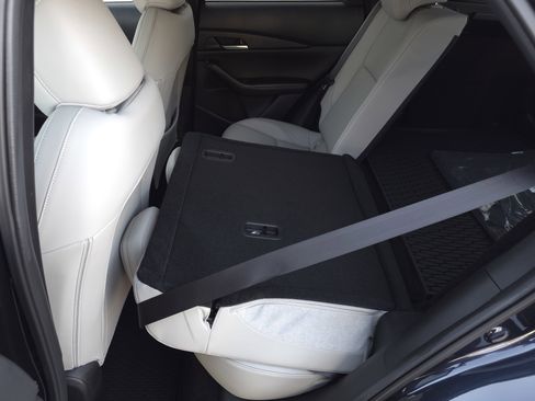 New 2025 MAZDA CX-30 AWD 2.5 S w/ Preferred Package image 29