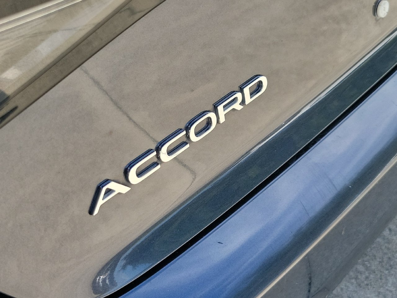 Used 2023 Honda Accord LX image 6