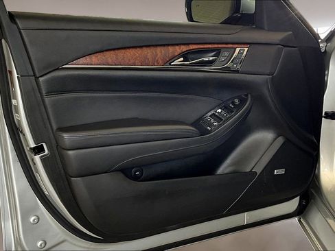 Used 2019 Cadillac CTS Luxury RWD image 23