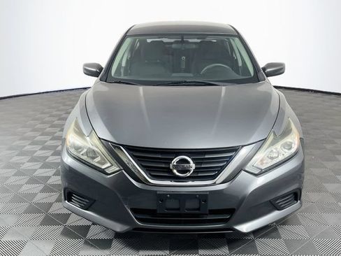 Used 2016 Nissan Altima 2.5 S w/ Power Driver Seat Package FWD image 3