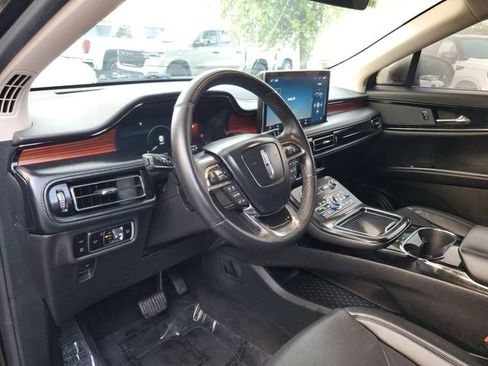 Used 2023 Lincoln Nautilus Reserve AWD/4WD image 19