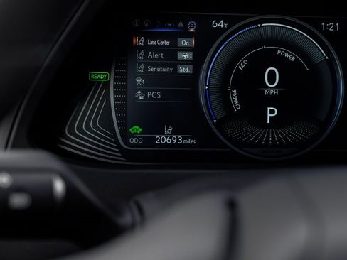 Used 2023 Lexus UX 250h FWD w/ Premium Package image 24