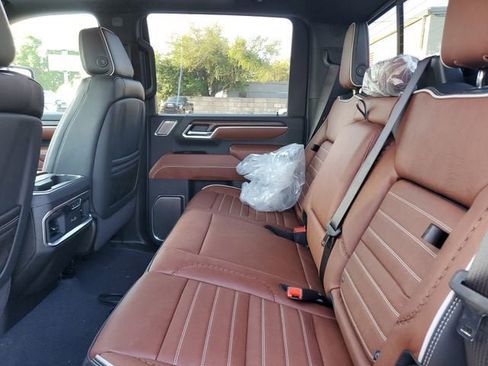 New 2026 GMC Sierra 2500 Denali Ultimate w/ Max Trailering Package AWD/4WD image 12