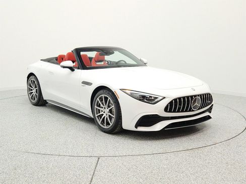 Used 2023 Mercedes-Benz SL 43 AMG w/ Driver Assistance Package image 4